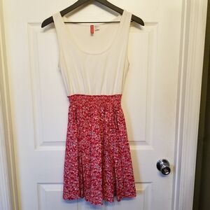 White and Red Floral Sleeveless Dress